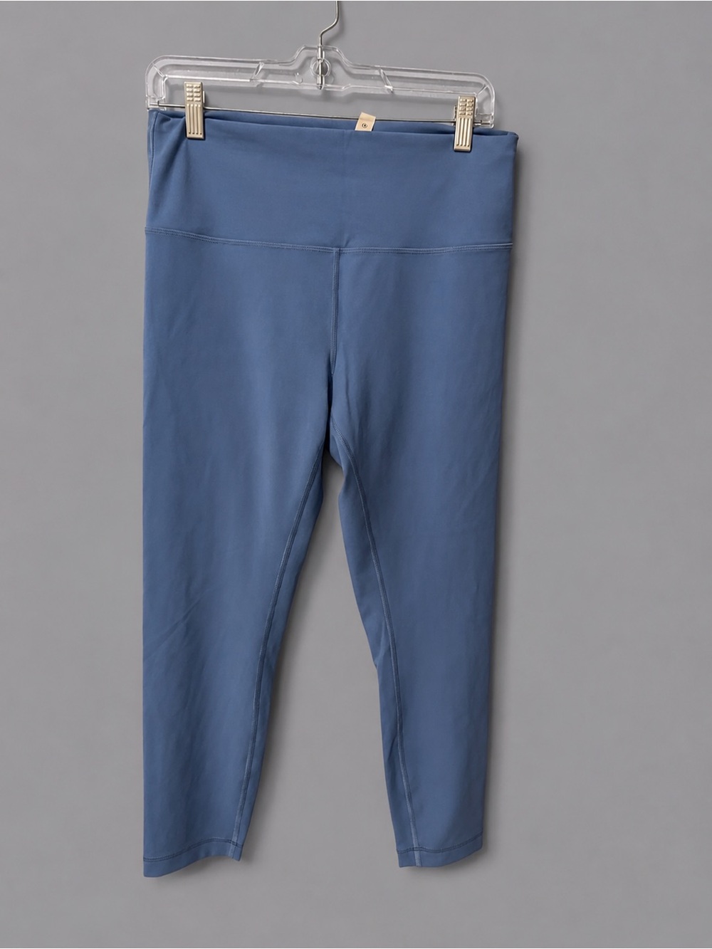 Lululemon high rise crop